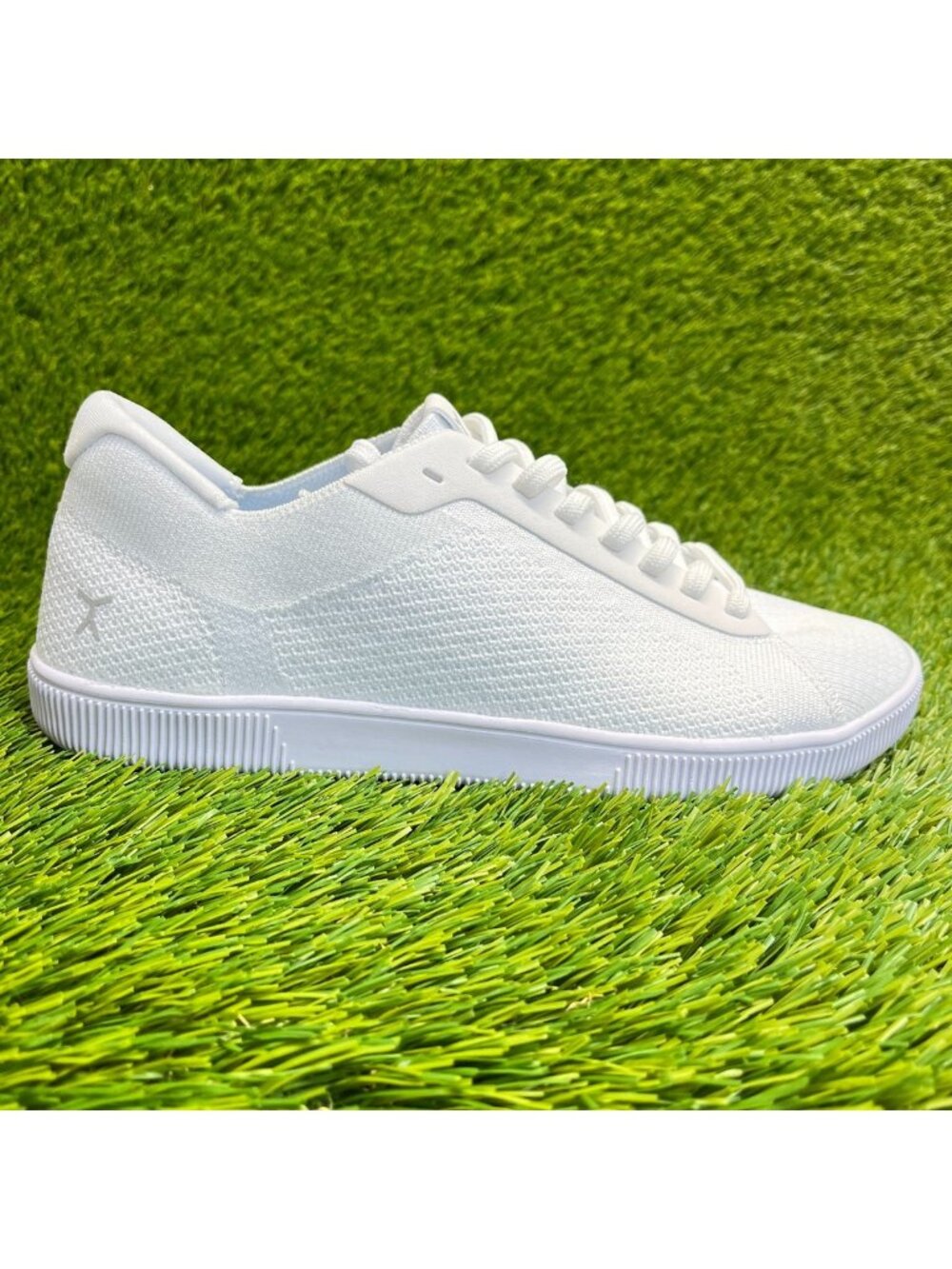 Flux Adapt Trainer White Mens Size 8.5 Womens Size 9.5 Barefoot Knit Shoes